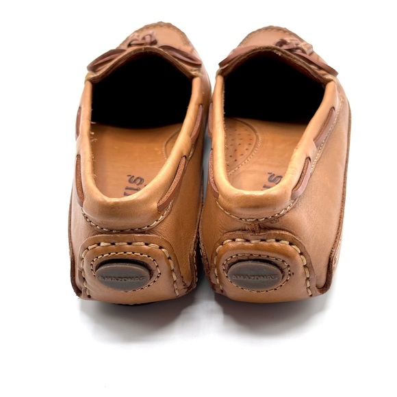 Orvis Leather Driving Loafer - Picture 6 of 10